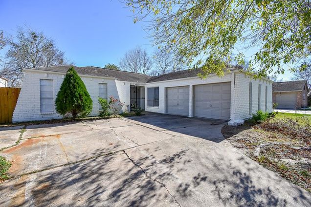 8607 Maplecrest Drive Houston, TX House Sold - Photo 1 of 1. Opens carousel modal