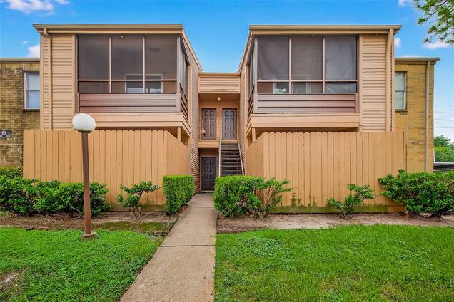 10555 Turtlewood Court Unit 2601 Houston, TX Townhouse Active - Photo 1 of 32. Opens carousel modal