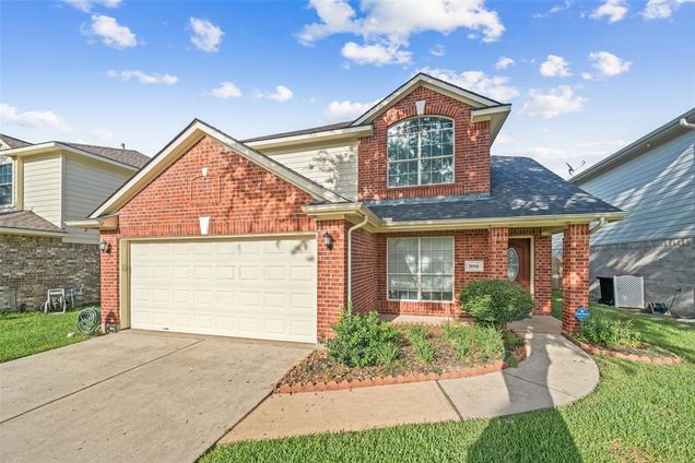 20906 Gate View Drive Houston, TX House Active - Photo 1 of 30. Opens carousel modal