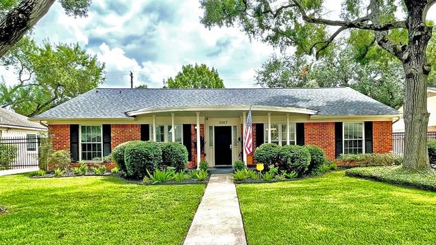 5623 Valkeith Drive Houston, TX House Active - Photo 1 of 38. Opens carousel modal