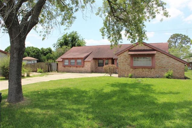 4507 Sage Circle Baytown, TX House Sold - Photo 1 of 1. Opens carousel modal