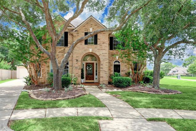 8611 Hillsboro Place Sugar Land, TX House Sold - Photo 1 of 1. Opens carousel modal