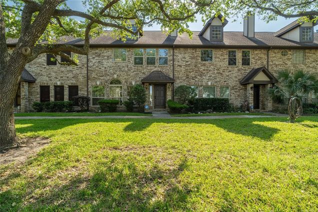 2014 Gemini Street Houston, TX Townhouse Sold - Photo 1 of 1. Opens carousel modal