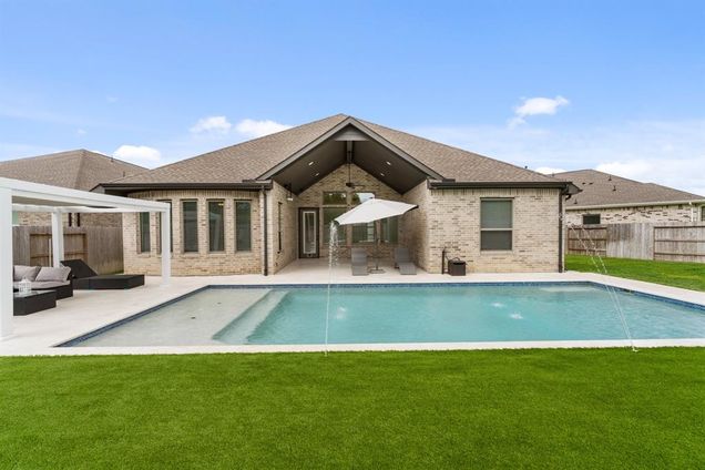 12435 Washington Way Tomball, TX House Active - Photo 1 of 31. Opens carousel modal
