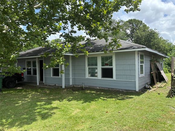 7625 St Lo Road Houston, TX House Active - Photo 1 of 5. Opens carousel modal