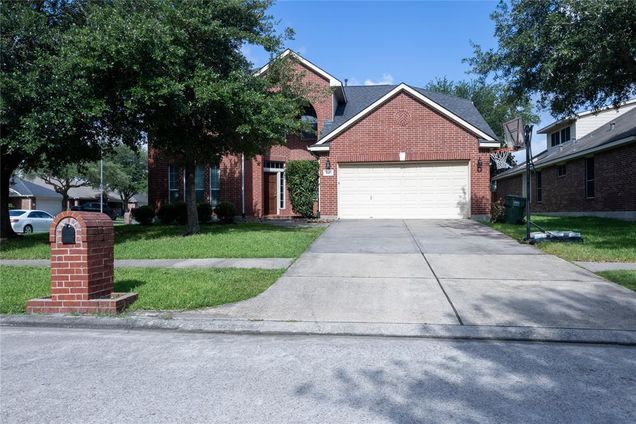 7015 Fountain Lilly Drive Humble, TX House Active - Photo 1 of 23. Opens carousel modal