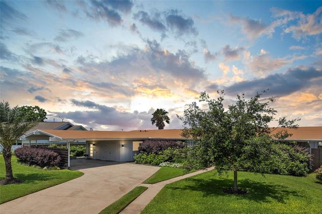 1309 Harbor View Drive Galveston, TX House Sold - Photo 1 of 1. Opens carousel modal