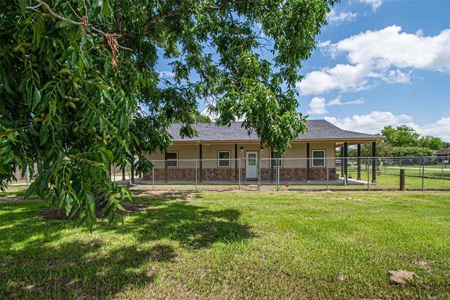 1245 4th Street Hempstead, TX House Active - Photo 1 of 42. Opens carousel modal