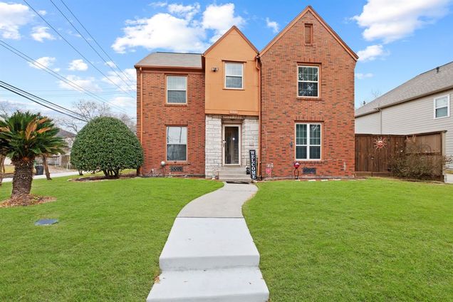 3301 Ozark Street Houston, TX House Sold - Photo 1 of 1. Opens carousel modal
