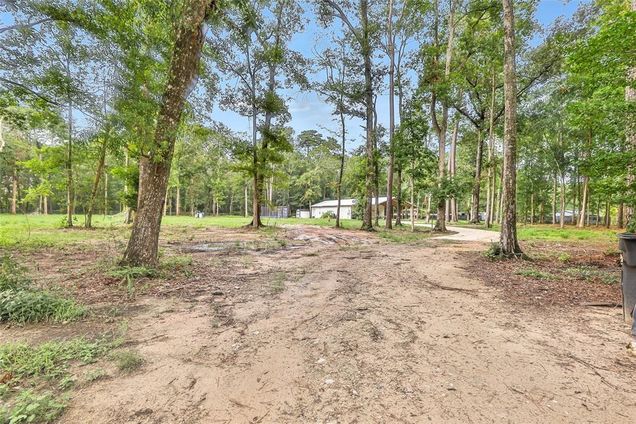 24824 W Christine Dr Drive
