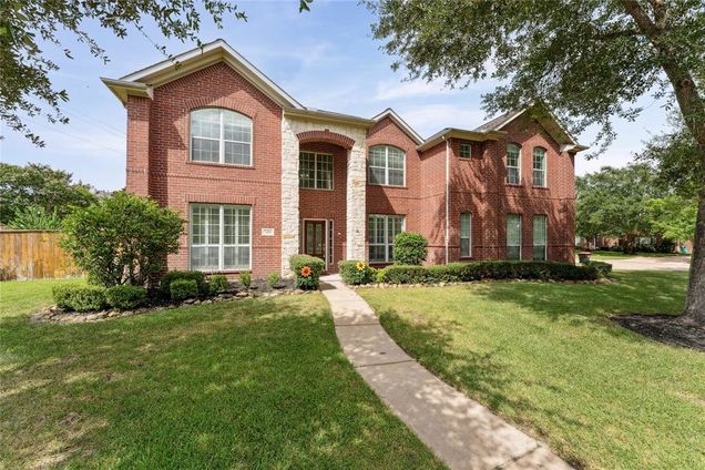 7202 Fountain Meadow Katy, TX House Active - Photo 1 of 40. Opens carousel modal