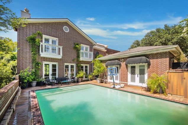 8012 Woodway Drive Houston, TX Townhouse Sold - Photo 1 of 1. Opens carousel modal