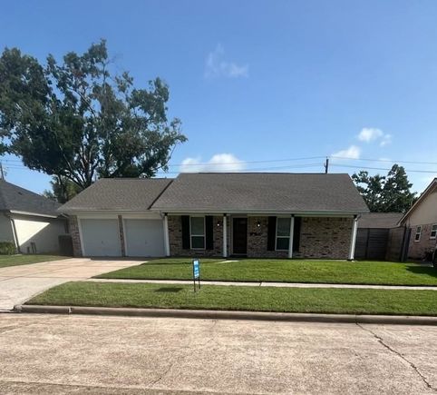 2427 Droxford Drive Houston, TX House Active - Photo 1 of 19. Opens carousel modal