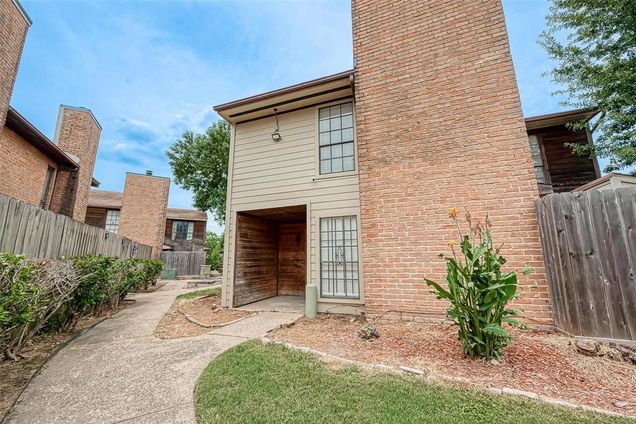 10912 Gulf Freeway Unit 57 Houston, TX Townhouse Sold - Photo 1 of 1. Opens carousel modal