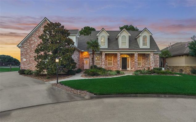 267 Sunnyvale E Montgomery, TX House Active - Photo 1 of 50. Opens carousel modal