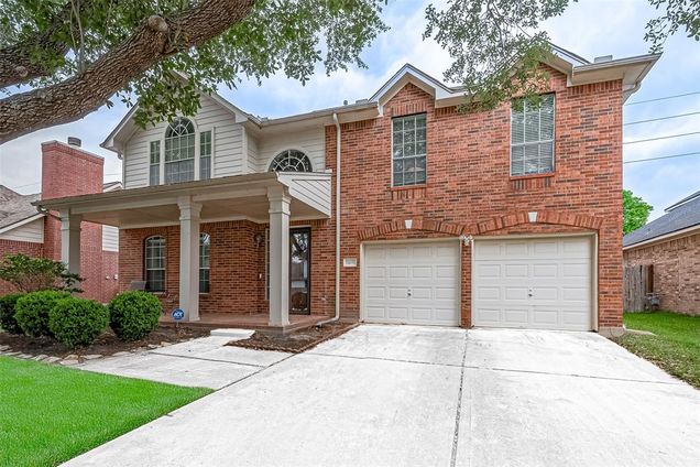 16606 Stoneside Drive