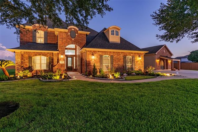 2029 Auburn Sky Court