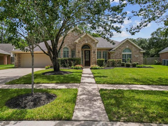 316 Winding Oak Lane S League City, TX House Sold - Photo 1 of 1. Opens carousel modal