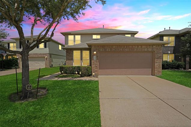 19550 Plantation Cove Lane Katy, TX House Active - Photo 1 of 22. Opens carousel modal