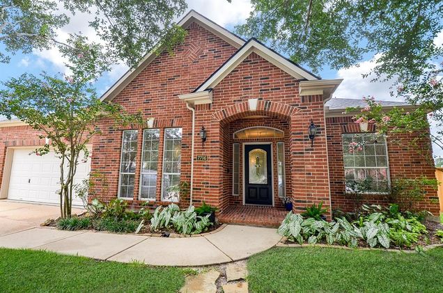 7706 Bayou Green Lane Sugar Land, TX House Active - Photo 1 of 49. Opens carousel modal
