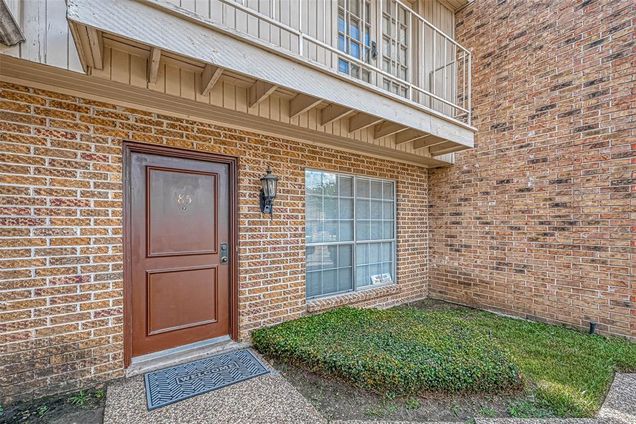 6111 Beverlyhill Street Unit 85 Houston, TX Townhouse Sold - Photo 1 of 1. Opens carousel modal