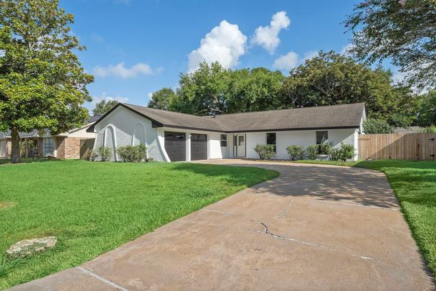 5013 Cedar Creek Drive Dickinson, TX House Sold - Photo 1 of 1. Opens carousel modal