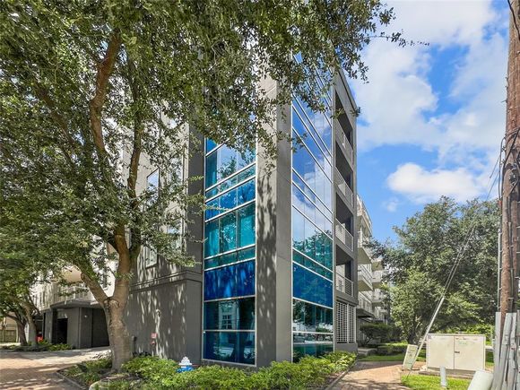 505 Jackson Hill Street Unit 206