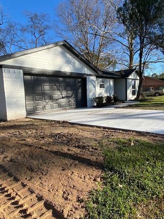 4907 Avenue H Santa Fe, TX House Sold - Photo 1 of 1. Opens carousel modal