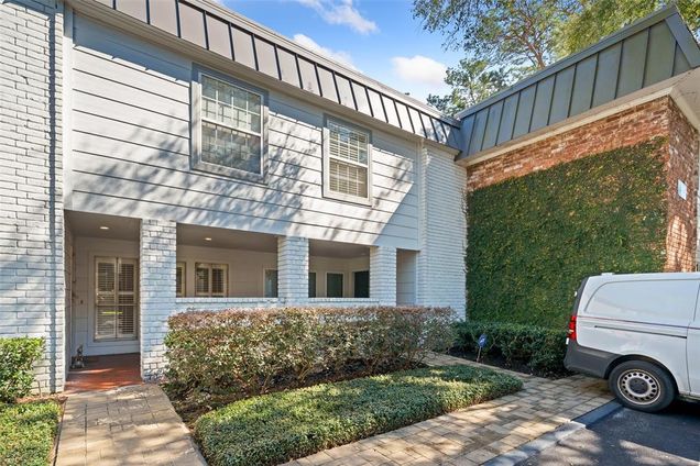 8914 Chatsworth Drive Unit 8914 Houston, TX Townhouse Sold - Photo 1 of 1. Opens carousel modal