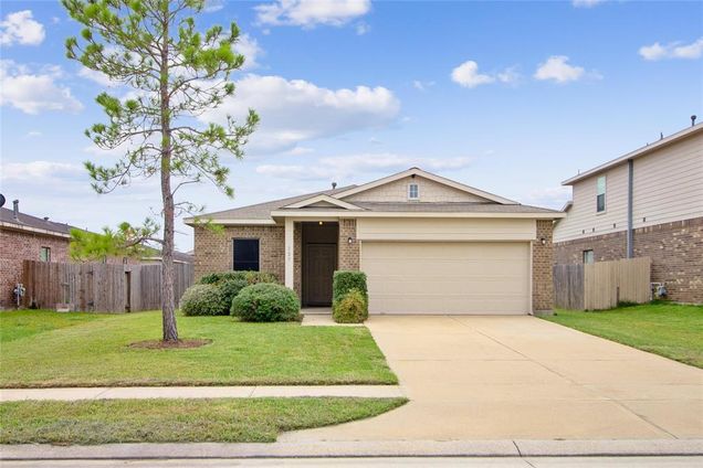 127 Mustang Stampede Drive La Marque, TX House Sold - Photo 1 of 1. Opens carousel modal
