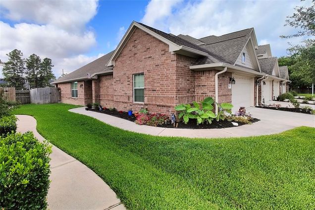 10519 Willow Wand Court Houston, TX Townhouse Sold - Photo 1 of 1. Opens carousel modal