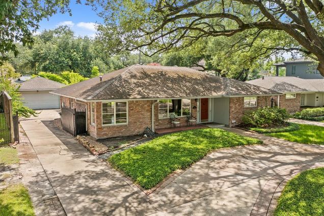 3615 Newcastle Drive Houston, TX Plot of land Active - Photo 1 of 8. Opens carousel modal