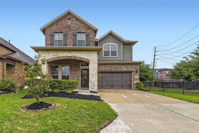 204 Castlegate Lane Jersey Village, TX House Sold - Photo 1 of 1. Opens carousel modal