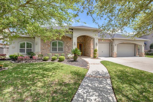 605 Northfield Drive Friendswood, TX House Sold - Photo 1 of 1. Opens carousel modal