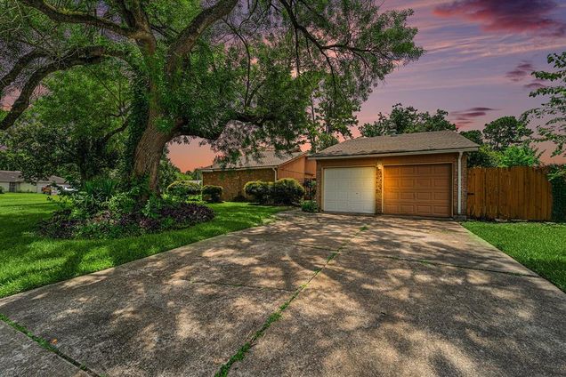 15614 Golden Eagle Drive Humble, TX House Active - Photo 1 of 16. Opens carousel modal
