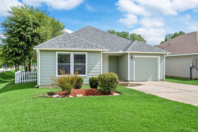 5001 Abbie Lane Dickinson, TX House Sold - Photo 1 of 1. Opens carousel modal