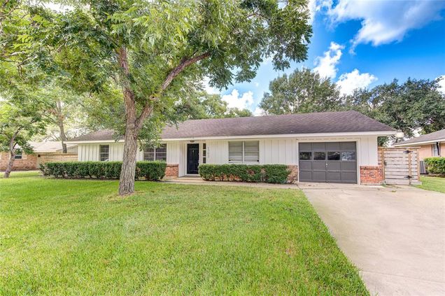1702 Long Drive Richmond, TX House Sold - Photo 1 of 1. Opens carousel modal