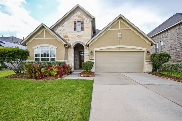1703 Pickford Knolls Lane