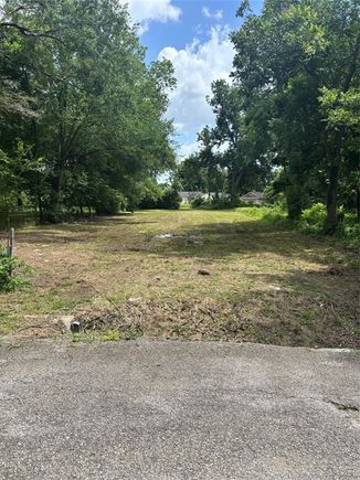 769 Homer Street Houston, TX Plot of land Active - Photo 1 of 4. Opens carousel modal
