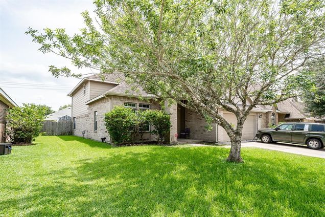 934 Sage Street Baytown, TX House Active - Photo 1 of 29. Opens carousel modal