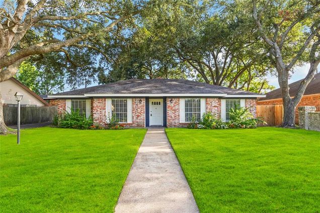 12418 A Bar Drive Santa Fe, TX House Active - Photo 1 of 30. Opens carousel modal