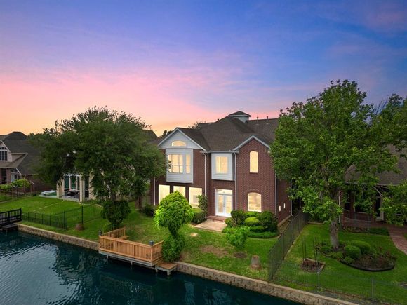 5211 Weatherstone Circle Sugar Land, TX House Sold - Photo 1 of 1. Opens carousel modal