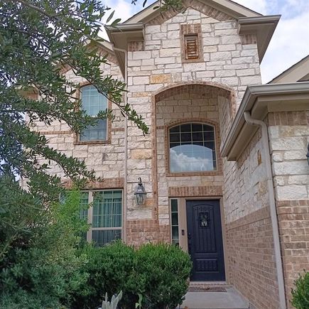8003 Grove Sky Court