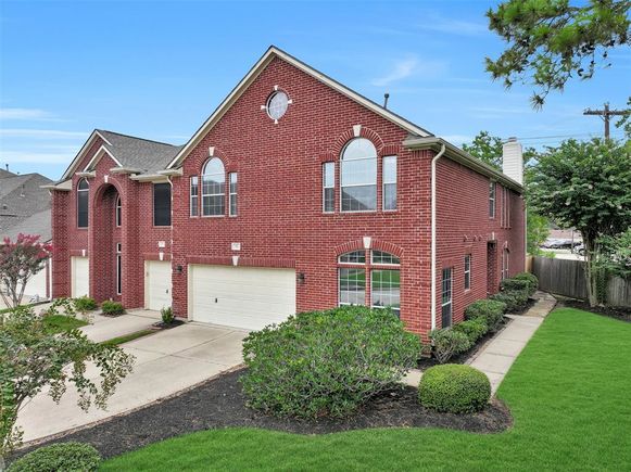 1408 S Friendswood Drive Unit 101