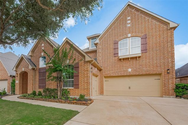 5211 Kenton Place