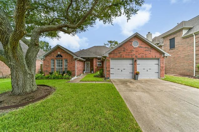 1018 Canterbury Drive Pearland, TX House Sold - Photo 1 of 1. Opens carousel modal
