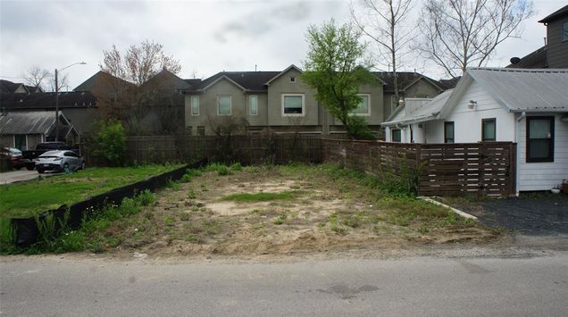 4403 Allen Street Houston, TX Plot of land Active - Photo 1 of 6. Opens carousel modal