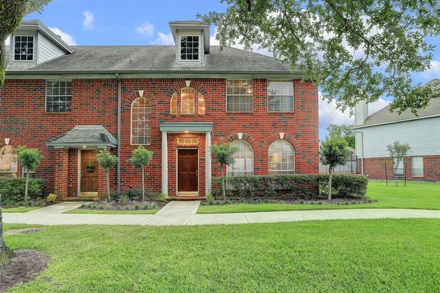 1373 El Camino Village Drive Houston, TX Townhouse Sold - Photo 1 of 1. Opens carousel modal