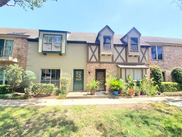 14719 Barryknoll Lane Unit 64 Houston, TX Townhouse Sold - Photo 1 of 1. Opens carousel modal