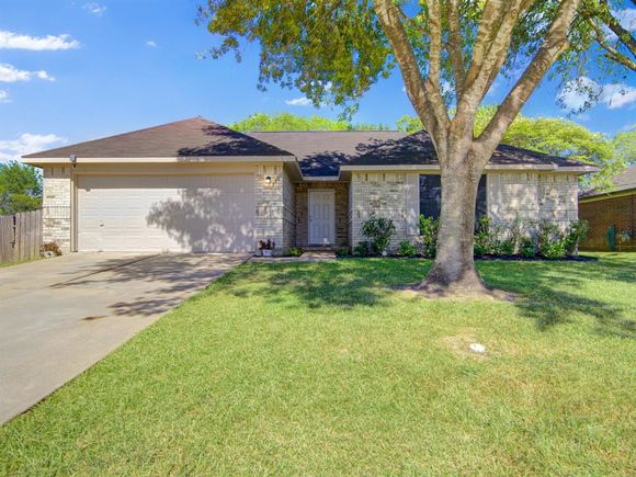 3207 Blue Wing Drive Dickinson, TX House Sold - Photo 1 of 1. Opens carousel modal